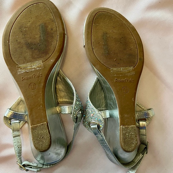 Womens silver low wedge dress sandals size 7.5 - Picture 7 of 7